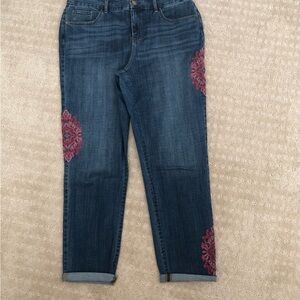 Chico’s like new 2Tall or 12T Women's Blue Jeans with Red embroidered accents